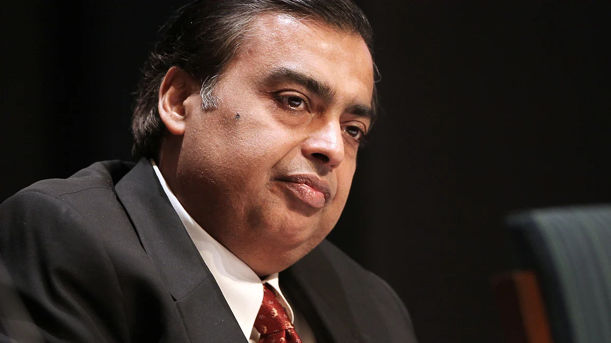 Mukesh Ambani, chairman of Reliance Industries Ltd., attends a lecture in New Delhi. (Photographer: Pankaj Nangia/Bloomberg) 