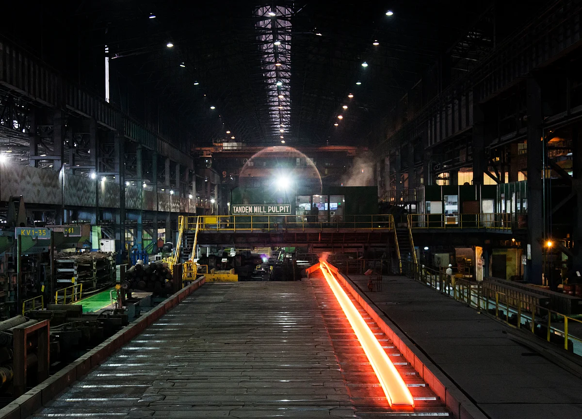 JSPL Q4 Review - Deleveraging Continues; Massive Expansion Announced: IDBI Capital