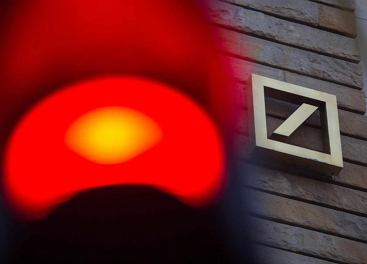 Deutsche Bank Hits Record Low as It Defends Troubled U.S. Unit