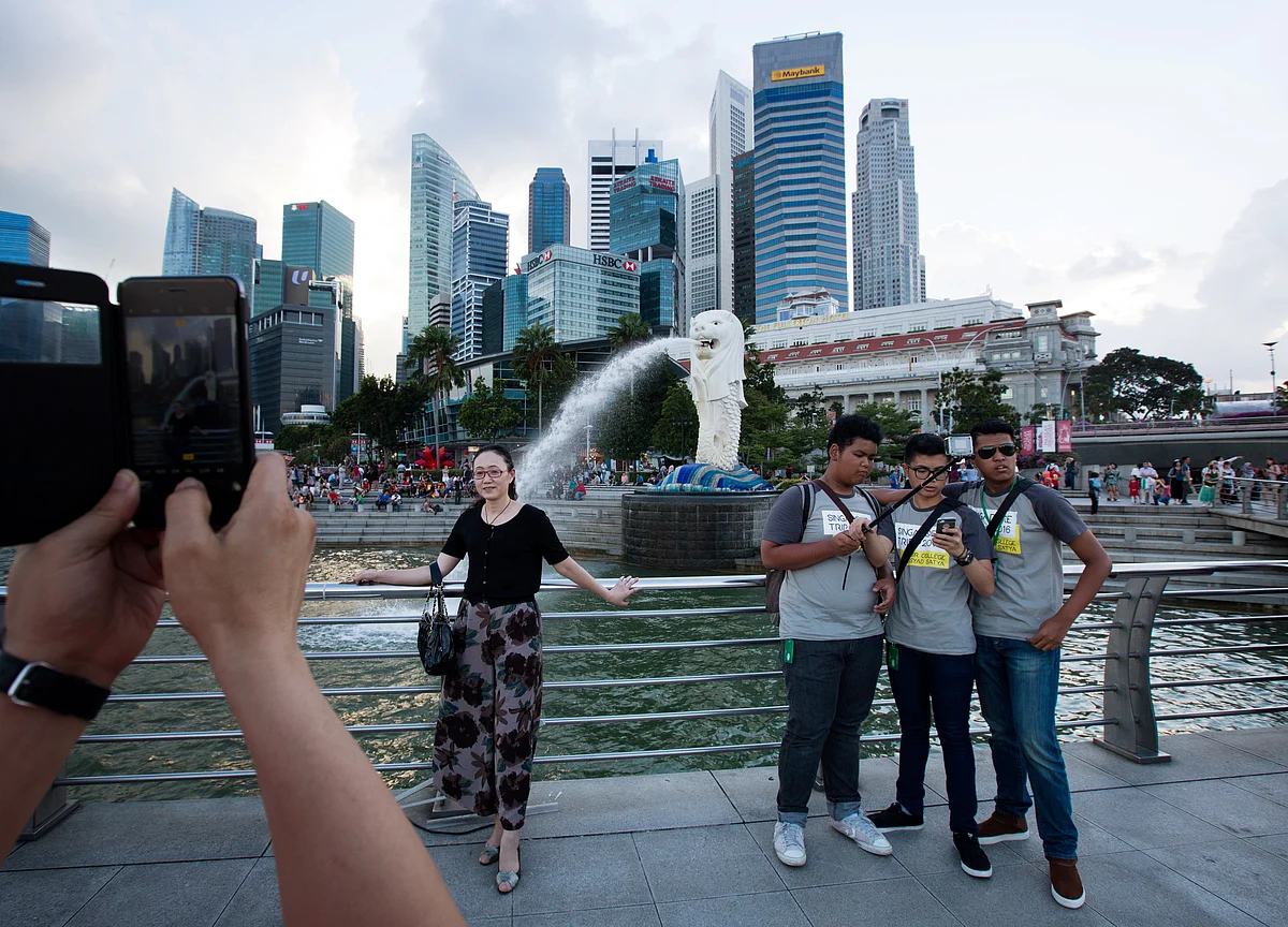 Singapore Posts Solid Growth to Start 2018 Amid Global Risks