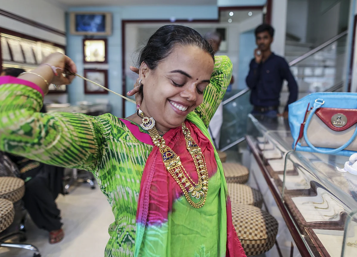 Q3 Results: Titan’s Profit Meets Estimates On Higher Jewellery Sales