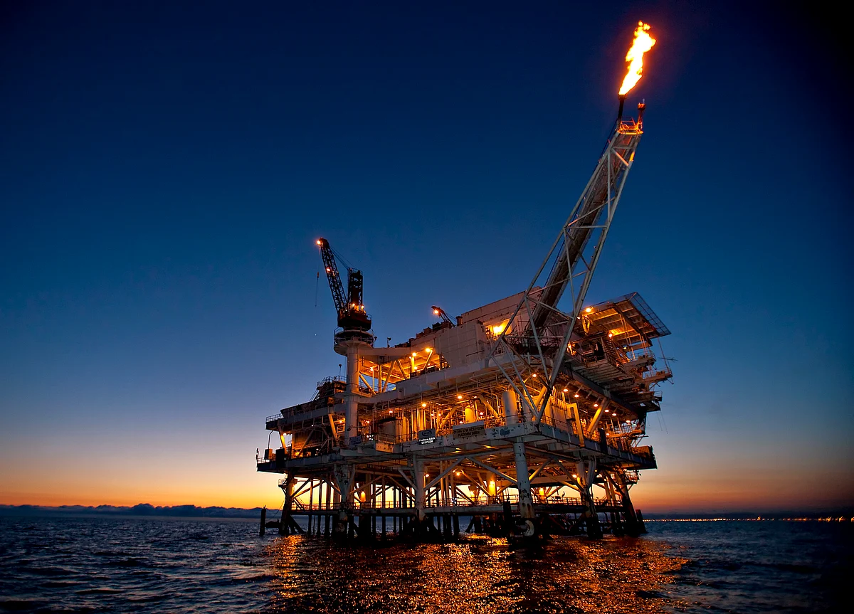 The Pitiful Oil Market the Saudis and Russia Are Fighting Over
