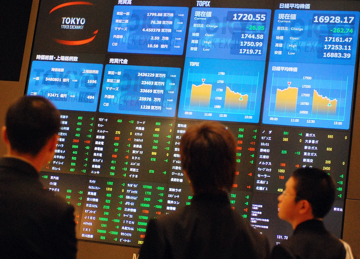 Whale Ignored as Japan Stock Fund Inflows Fall to 2012 Low
