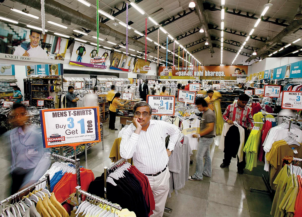 Amazon Vs Future: Delhi High Court Stays Single-Judge Order Against Future Group Companies