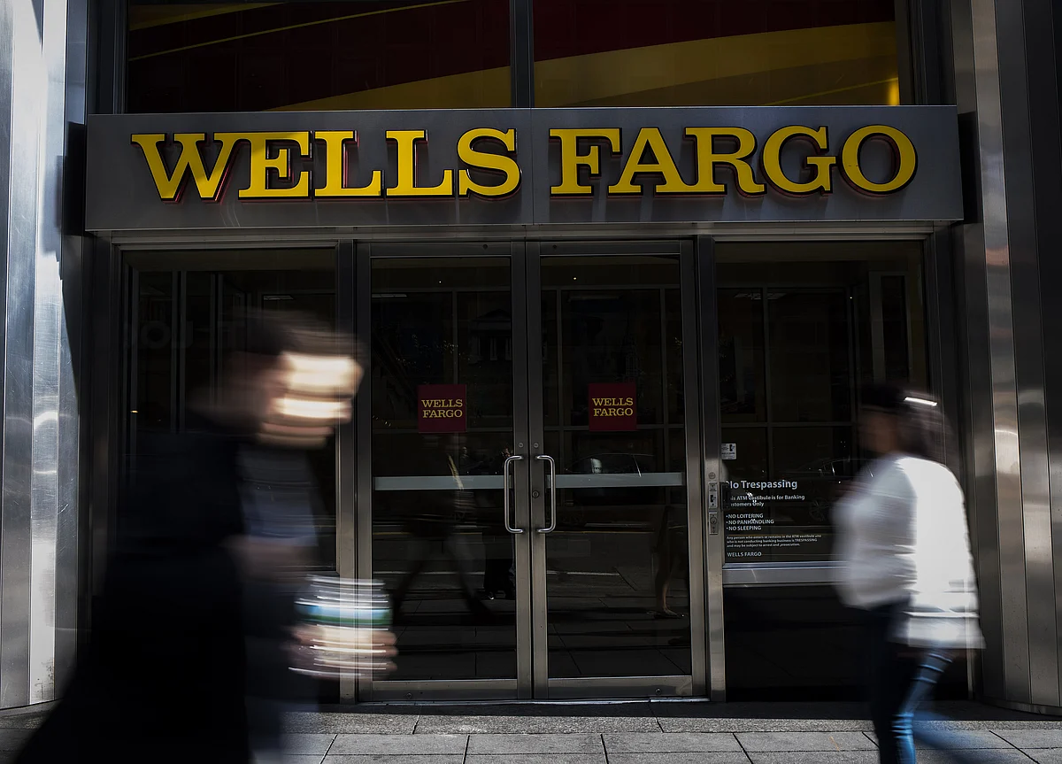 Wells Fargo Tests Investor Patience With New Scandal Details