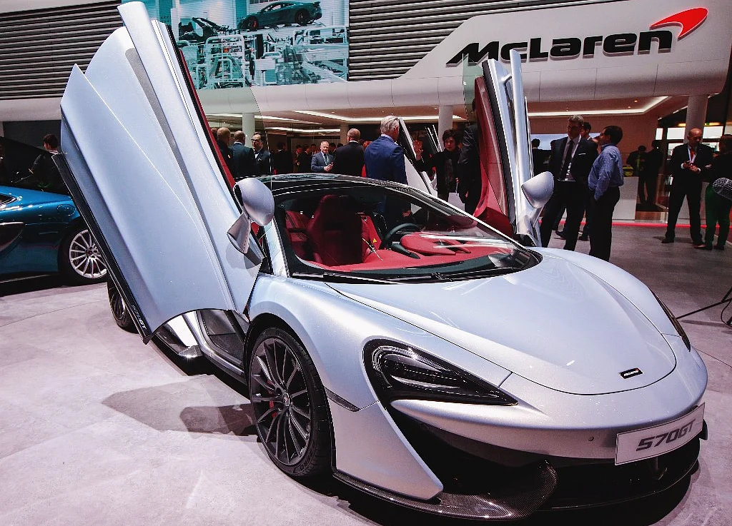 McLaren: We Won’t Follow Ferrari, Corvette Into the Electric Future