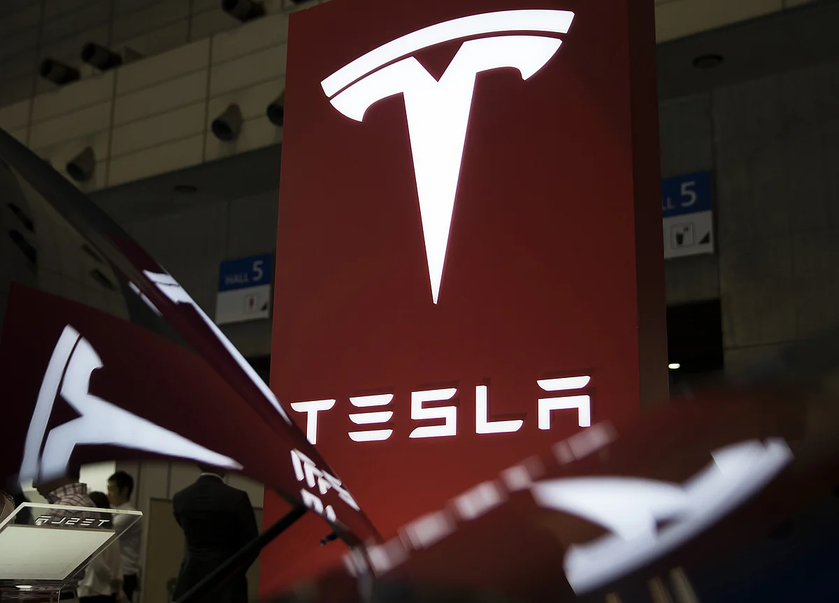 Meet Tesla’s McKinsey-Groomed, Newly Minted Millennial CFO