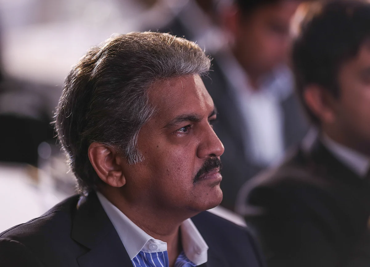 Anand Mahindra May Take On Non-Executive Role, Times Of India Reports