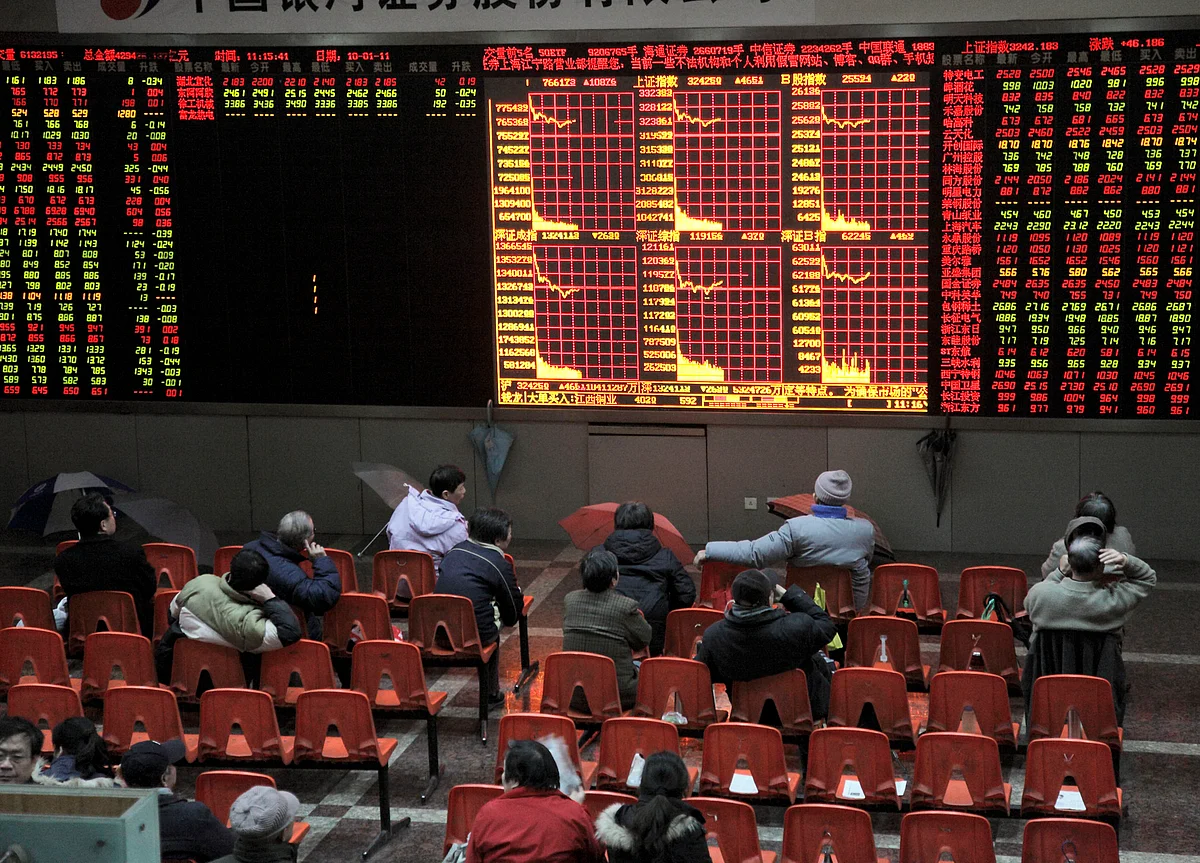 China Approves First Dual-Class IPO in Bid to Lure Tech Firms
