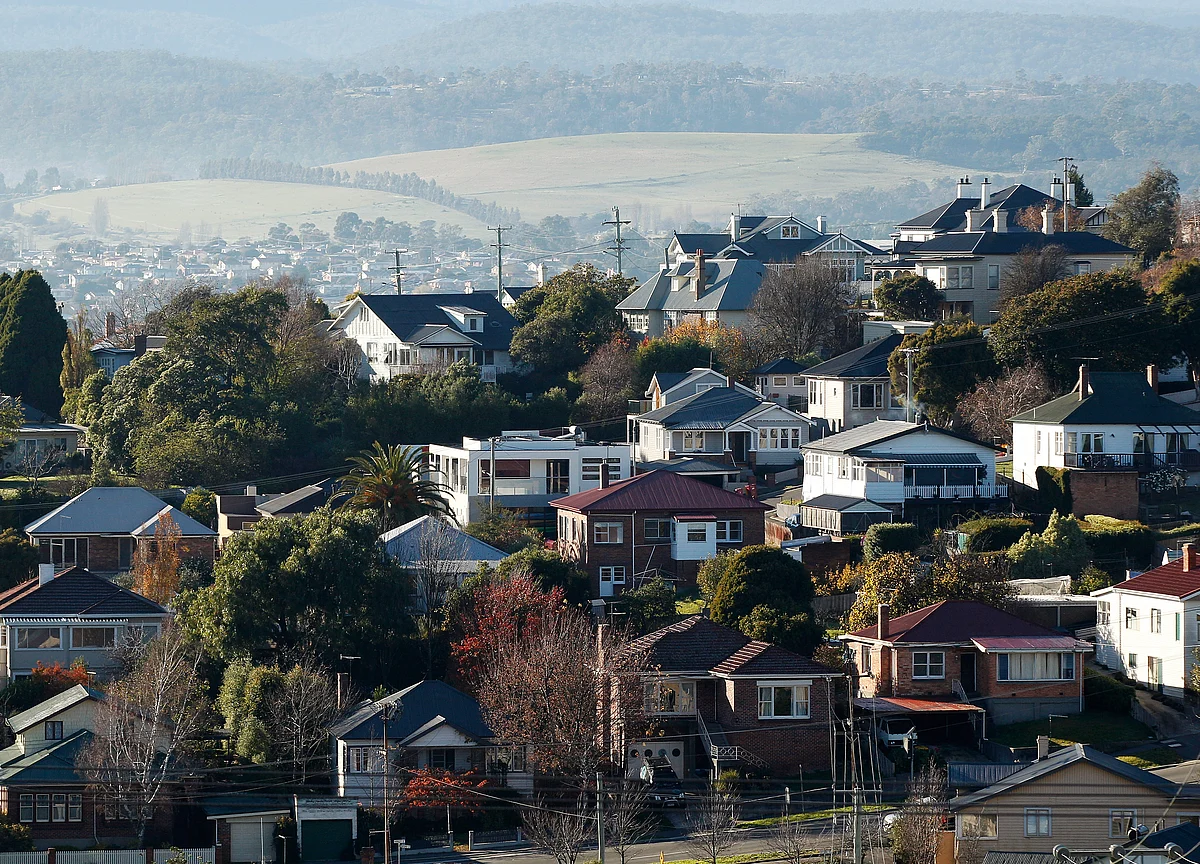 Australian House Prices Fall Most Since Global Financial Crisis