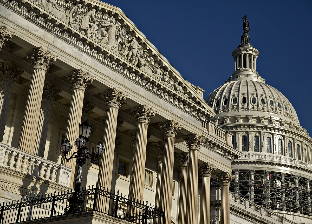 U.S. Budget Gap Triples to Record $3.1 Trillion on Virus Relief