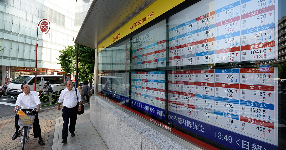 Asia Stocks Mixed, Futures Dip After Tech Retreat: Markets Wrap - Vimarsana News