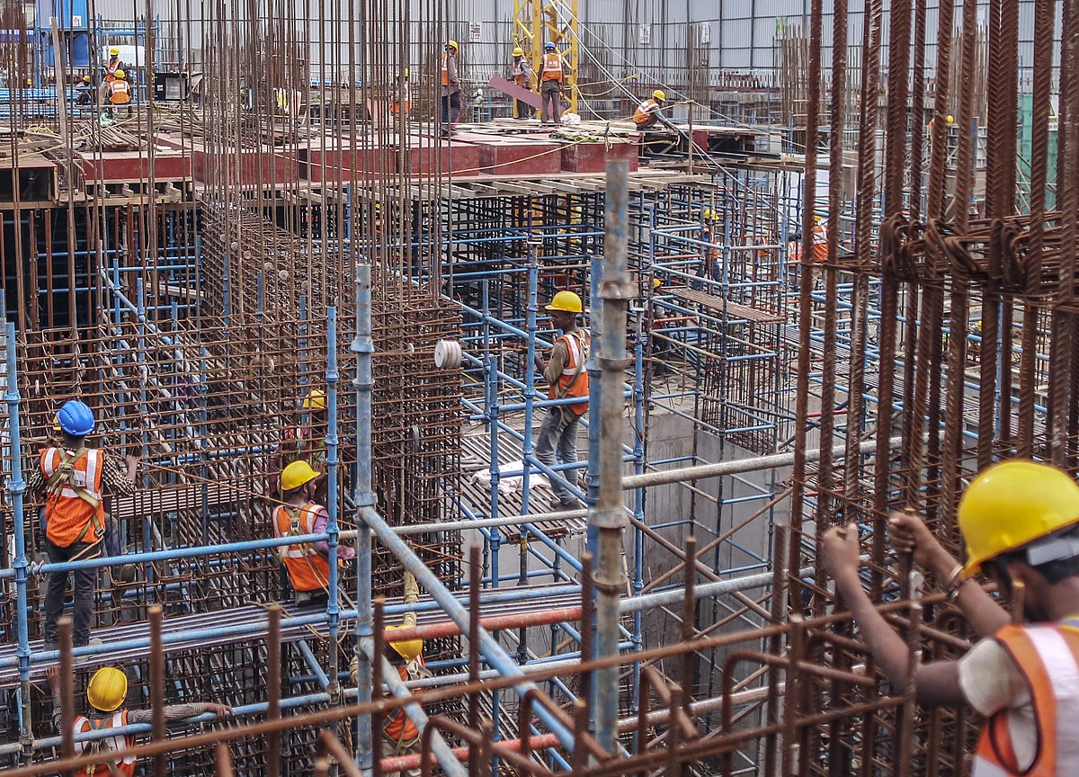 Why Shapoorji Pallonji Group Is Facing A Tough Time In Credit Markets