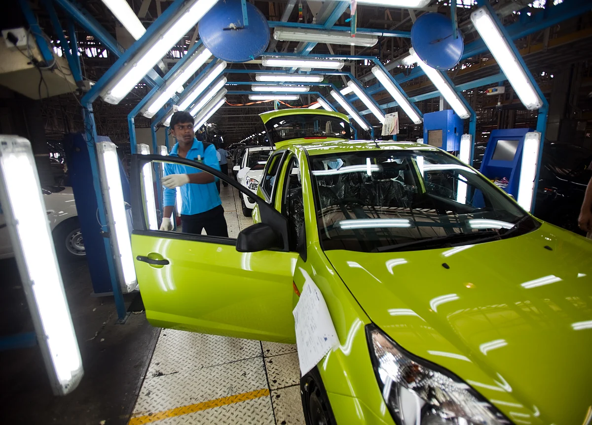 Passenger Vehicle Exports Rise 6% In April-December Period