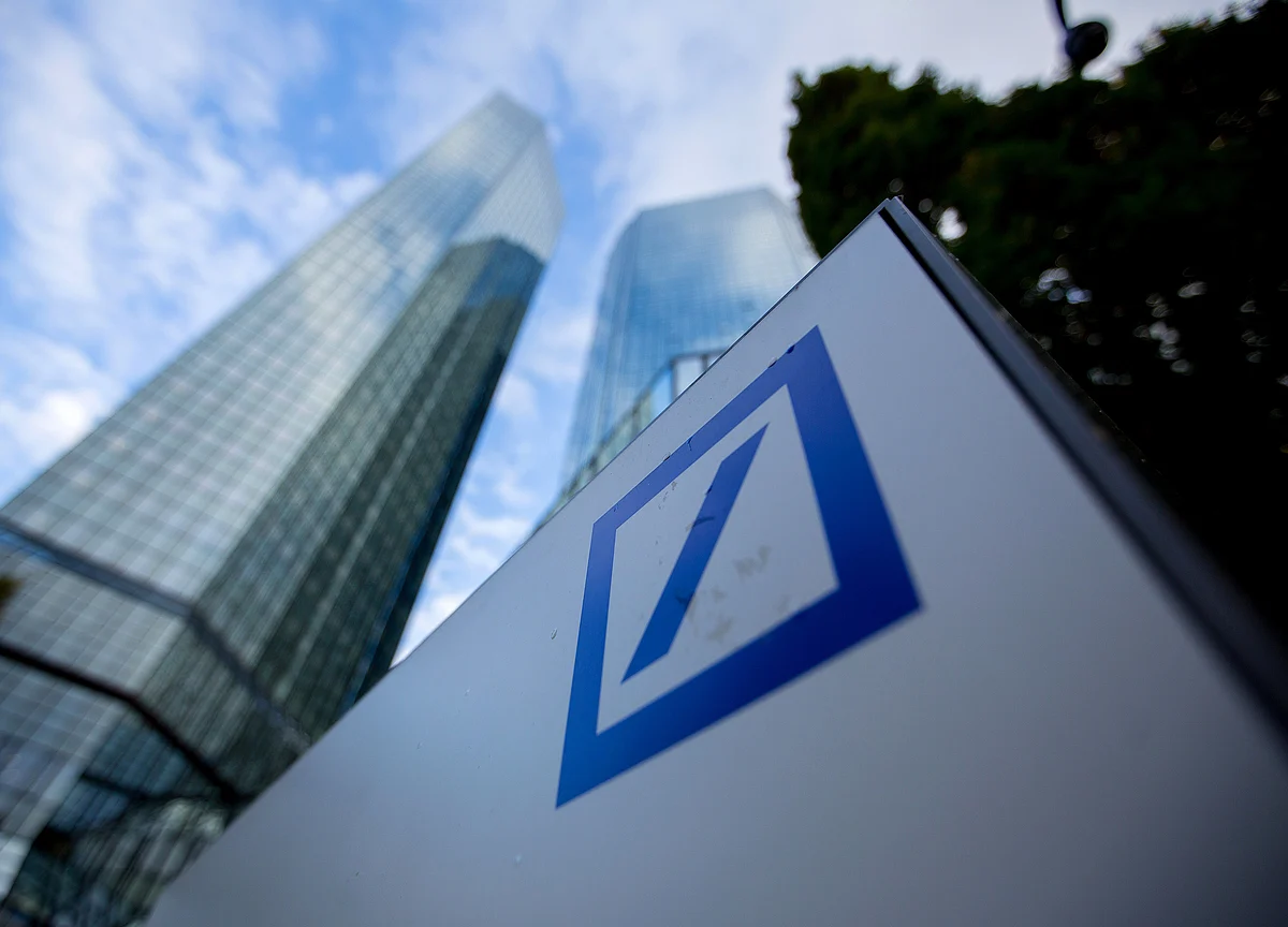 Deutsche Bank CFO Lauds German Economy as Lender Focuses on Home