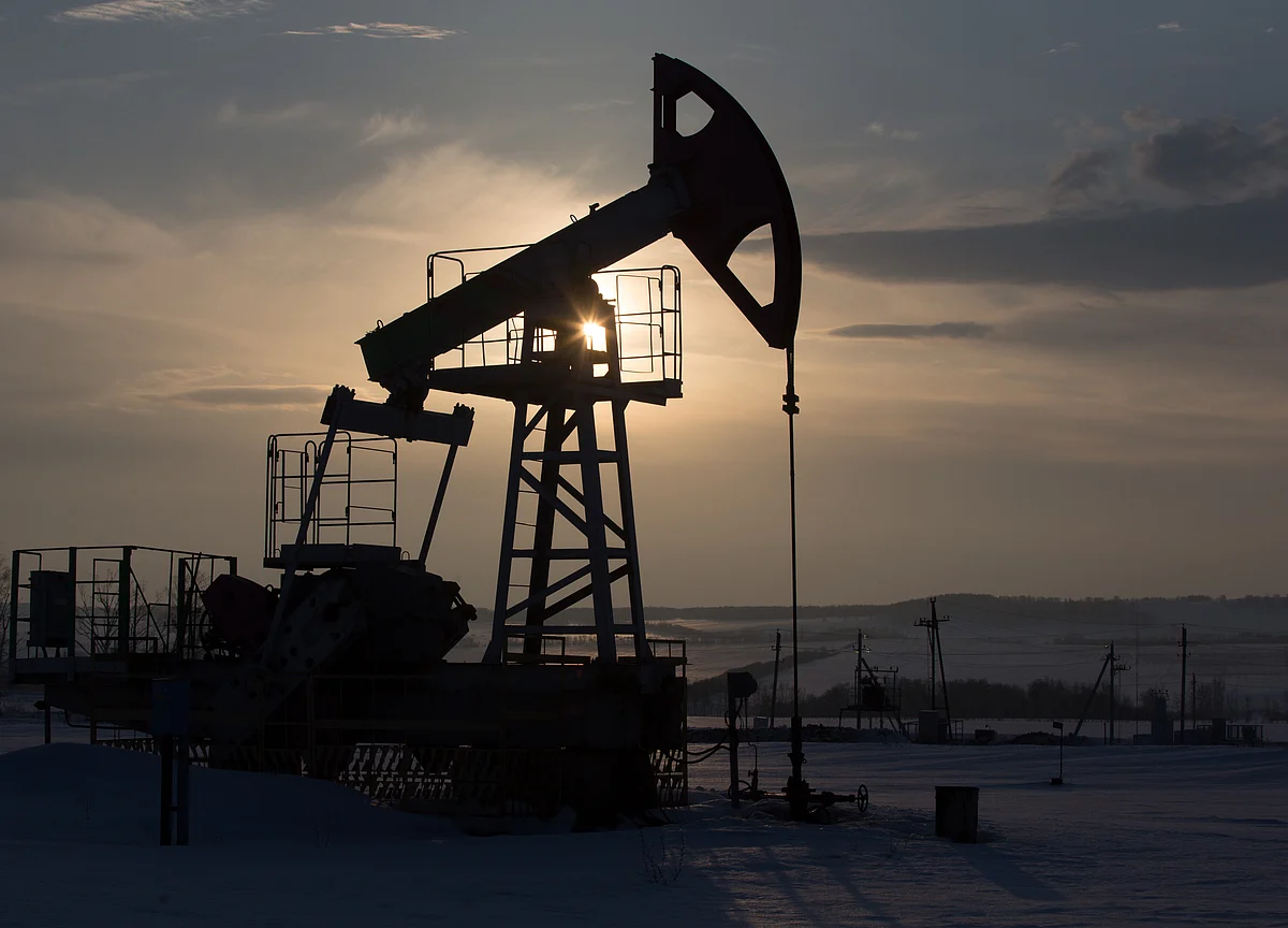 Trump Ups Pressure on OPEC to Boost Supply as Oil Holds Gains