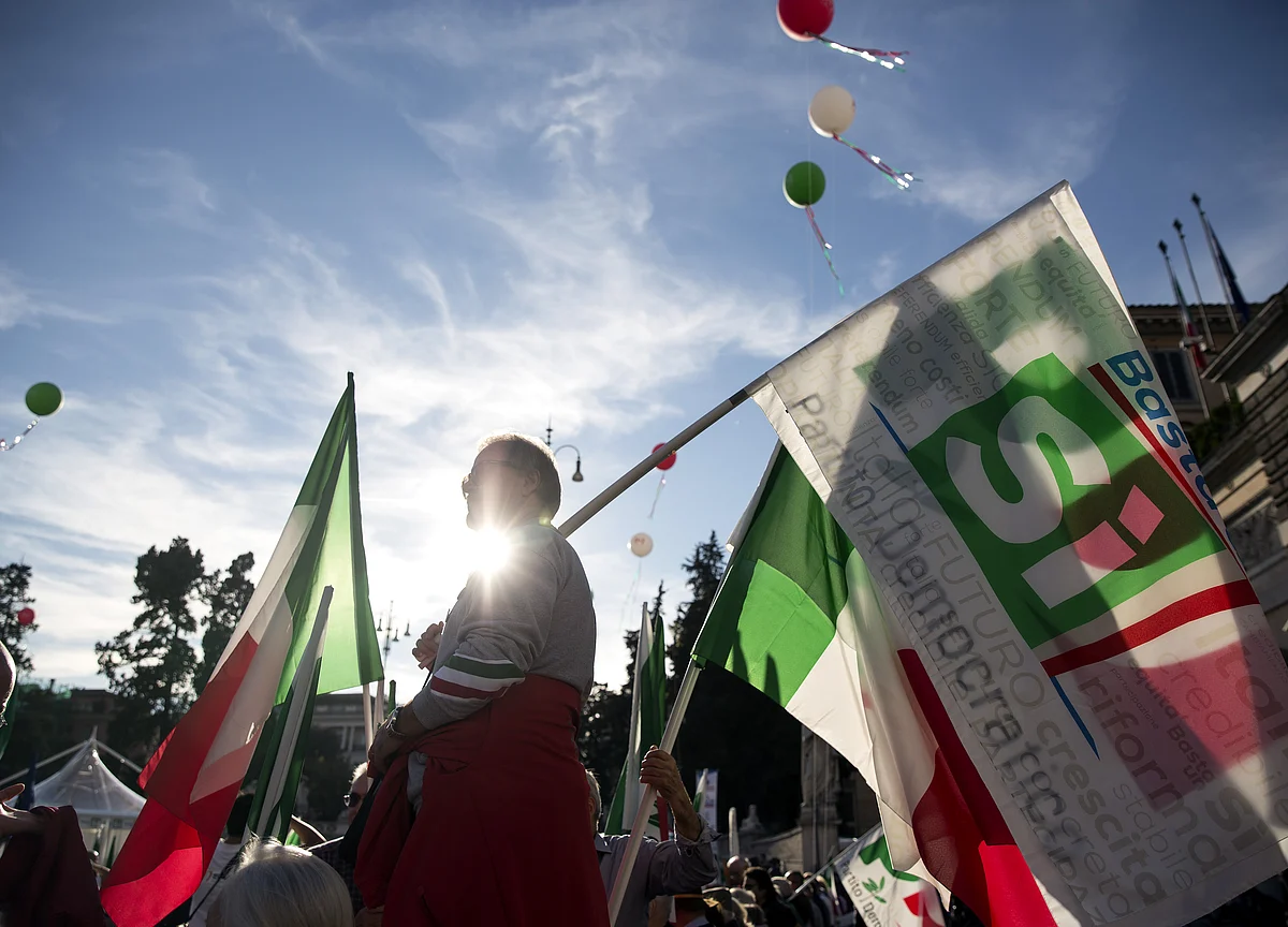 This Is What Analysts Are Saying About the Aftershocks of the Italian Referendum