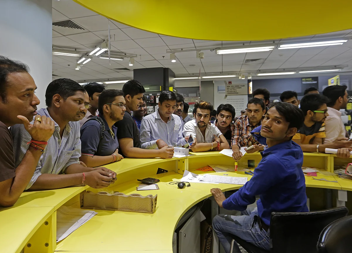 Reliance Jio To Invest Rs 30,000 Crore To Enhance Network Coverage