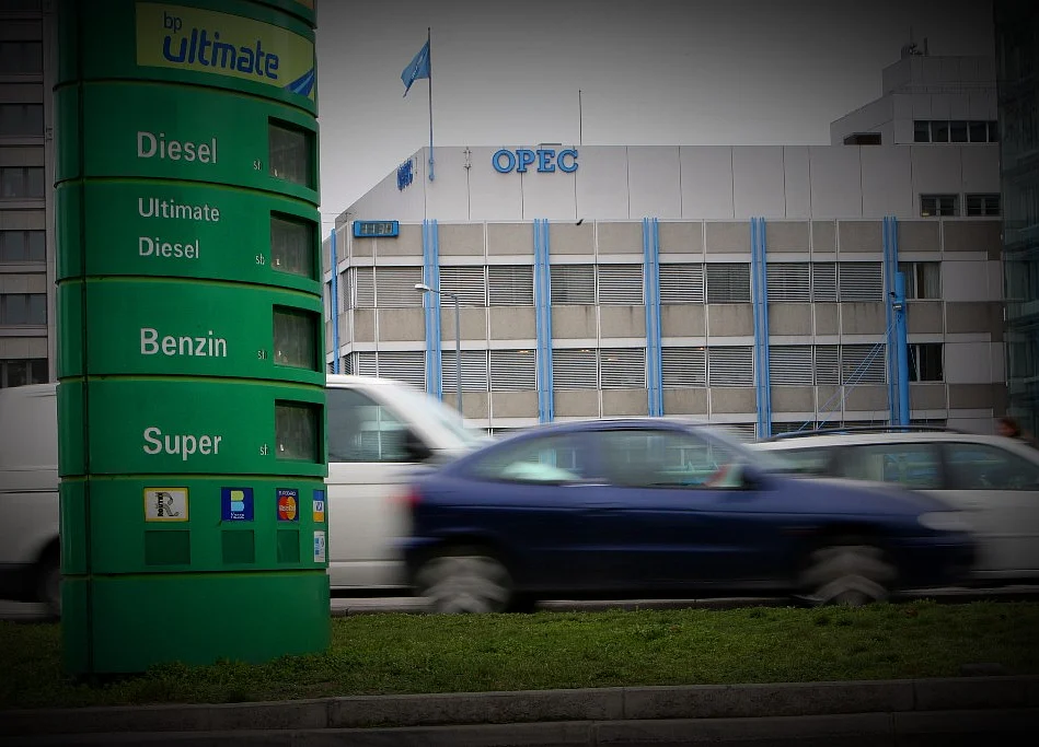 OPEC Will Struggle to Muster Its Friends for 2019 Oil Cuts