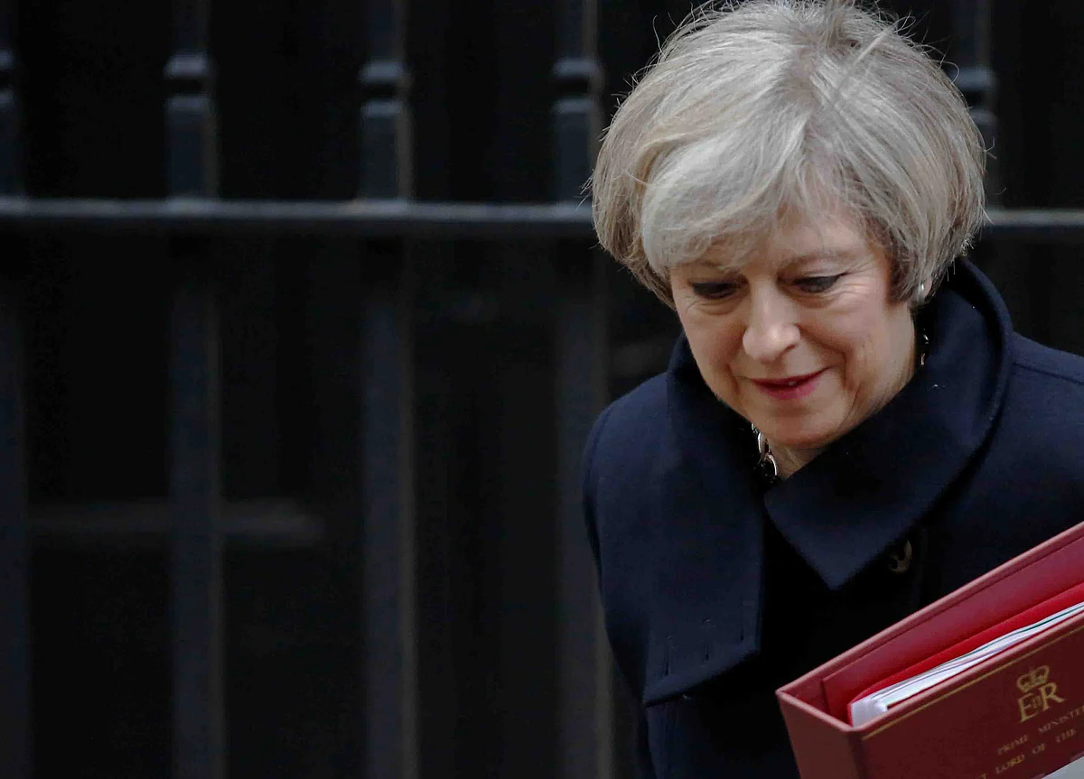 May Threatens and Pleads in Bid to Get Brexit Deal Over the Line