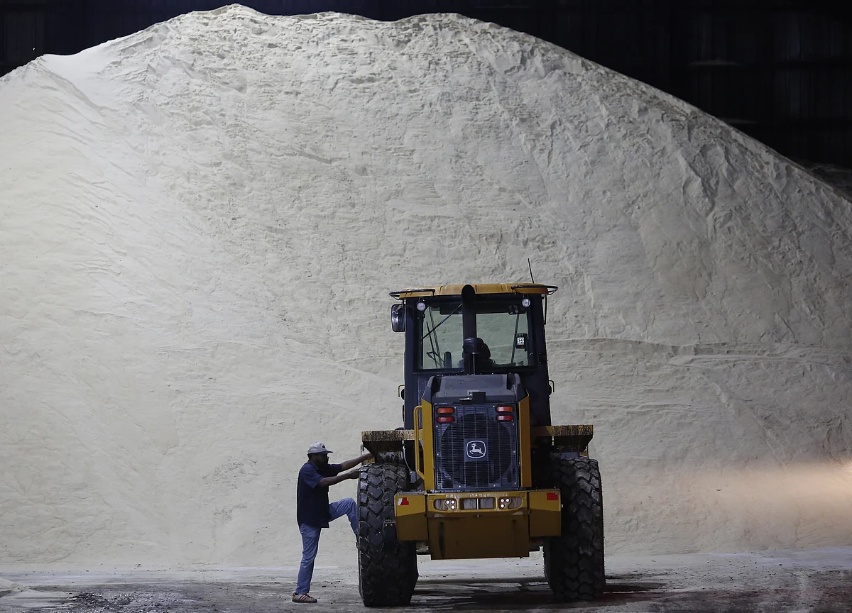 Sugar Rally Gets Boost From Soybean Woes at Brazil Port