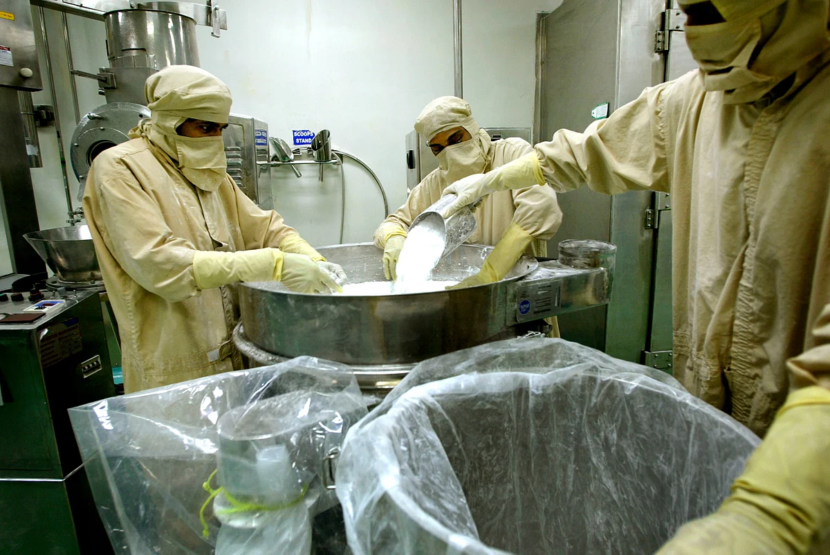 India to Boost Drug Ingredient Output to Pare China Reliance