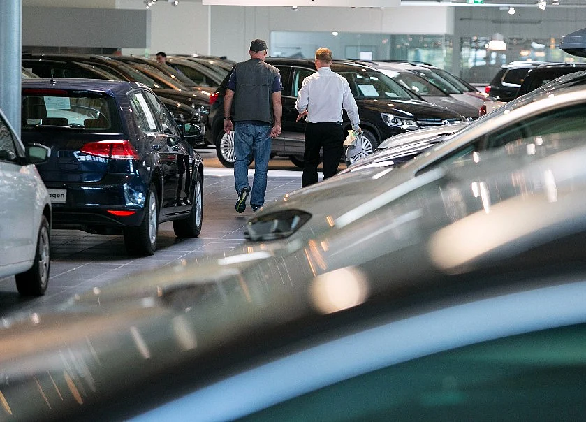 Auto Industry Seeks Bold Fiscal Measures In Budget To Revive Growth