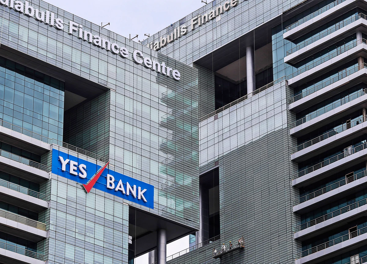 Yes Bank’s Promoters Bury The Hatchet, Appoint Shagun Gogia To Board