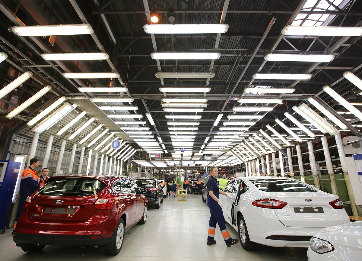 Russian Wages Jump in April, Exceeding All Expectations