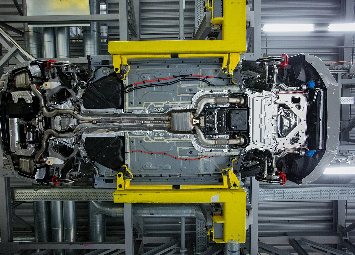 Manufacturing Slump Drags Germany Ever Closer to a Recession