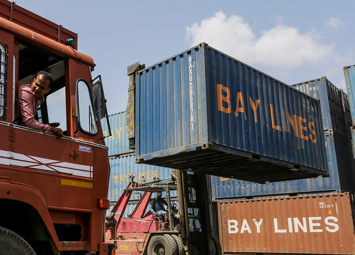 Trade Bodies Urge Centre To Set Up Shipping Regulator To Control Surging Freight Charges