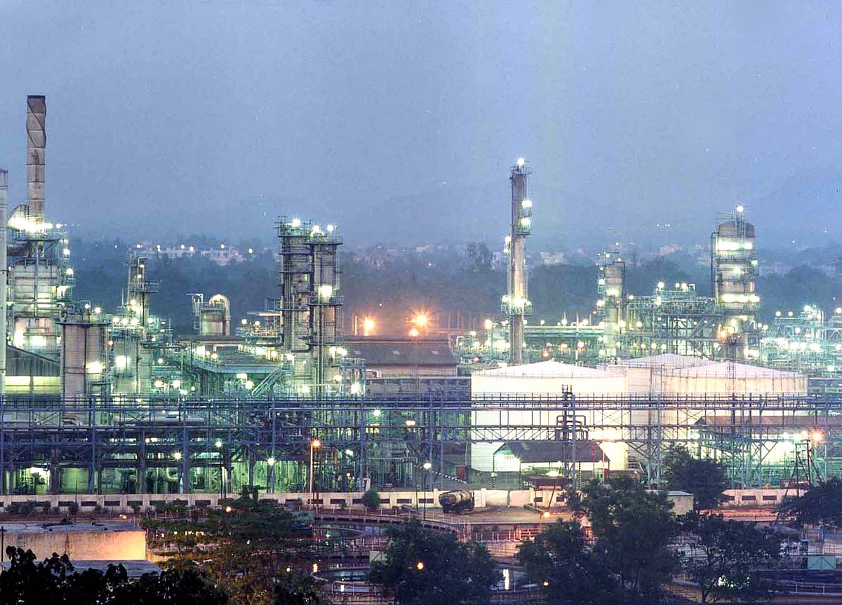 Reliance Plans To Produce Only Jet Fuel, Petrochemicals At Jamnagar
