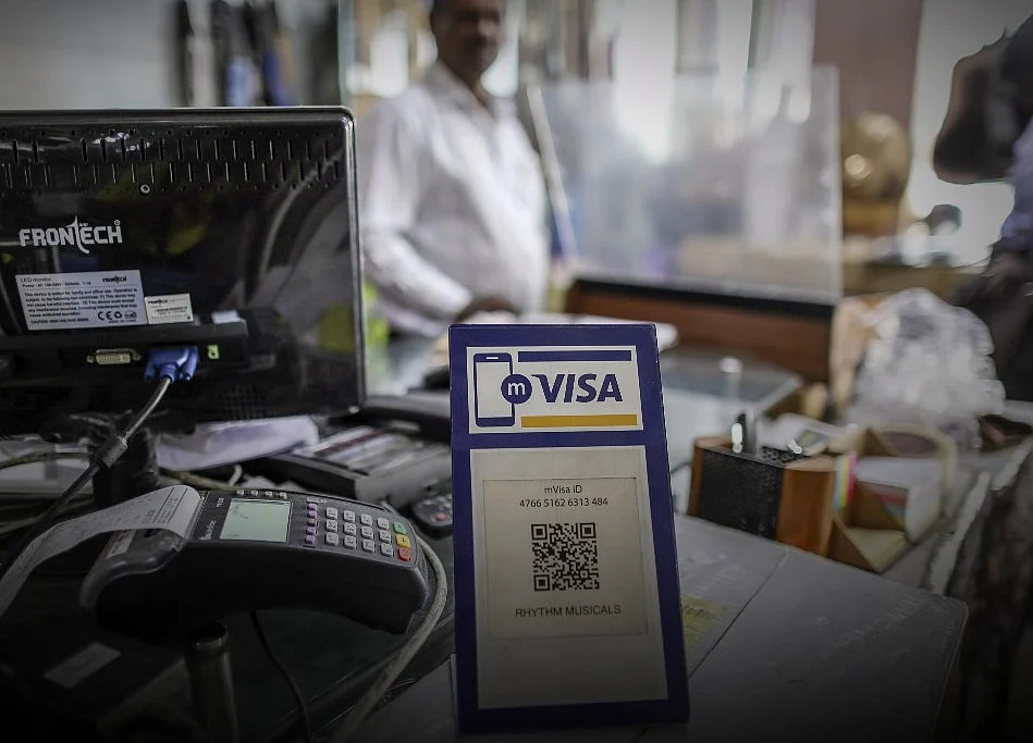 Modi Government Plans To Assist Small Retailers To Digitise Operations