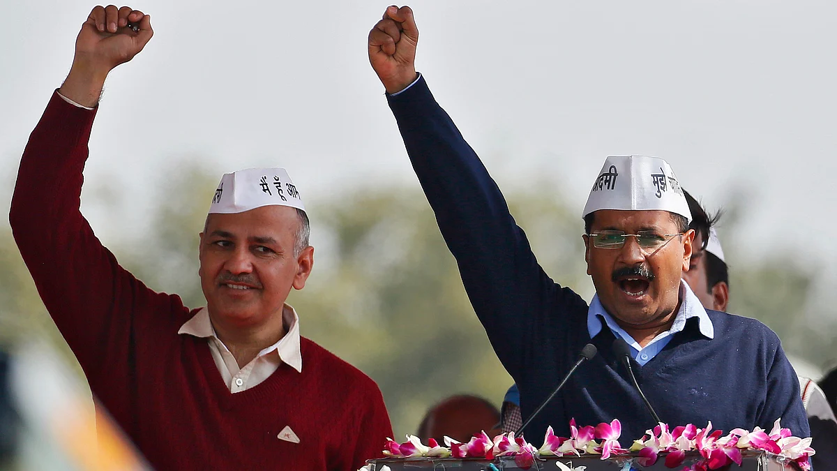 <div class="paragraphs"><p>Manish Sisodia, the Deputy Chief Minister, and Arvind Kejriwal, the Chief Minister of Delhi. (Photo: Reuters)</p></div>