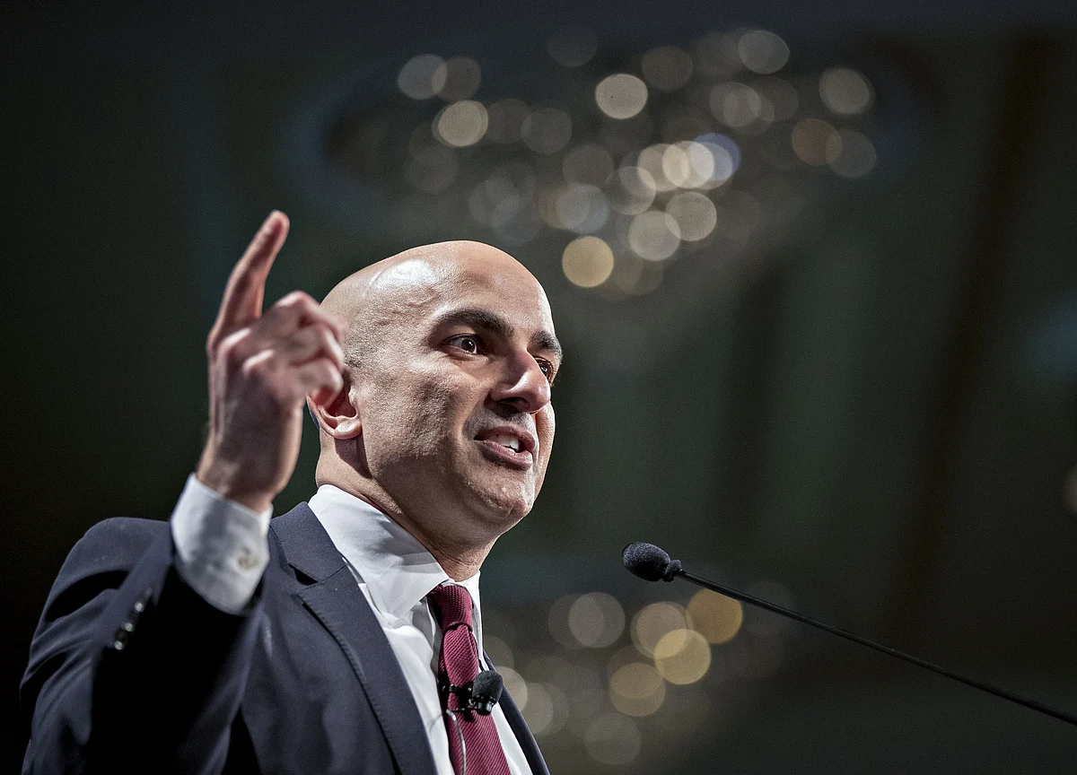 Fed’s Kashkari Backs More Policy Support as Recession Risks Rise
