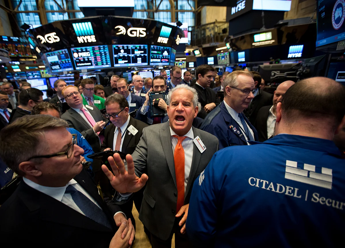 Wall Street’s Fear Gauge Is Acting Up. It May Signal Trouble