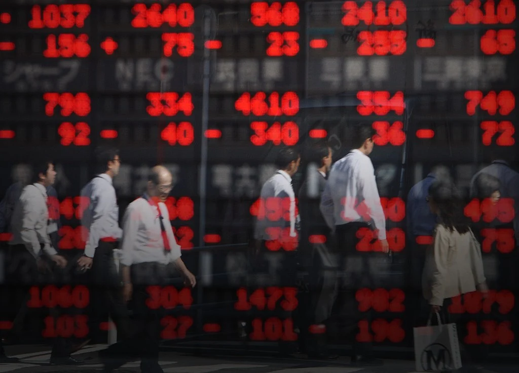 Stocks Fall; Dollar Whipsawed by Trump Fed Comment: Markets Wrap