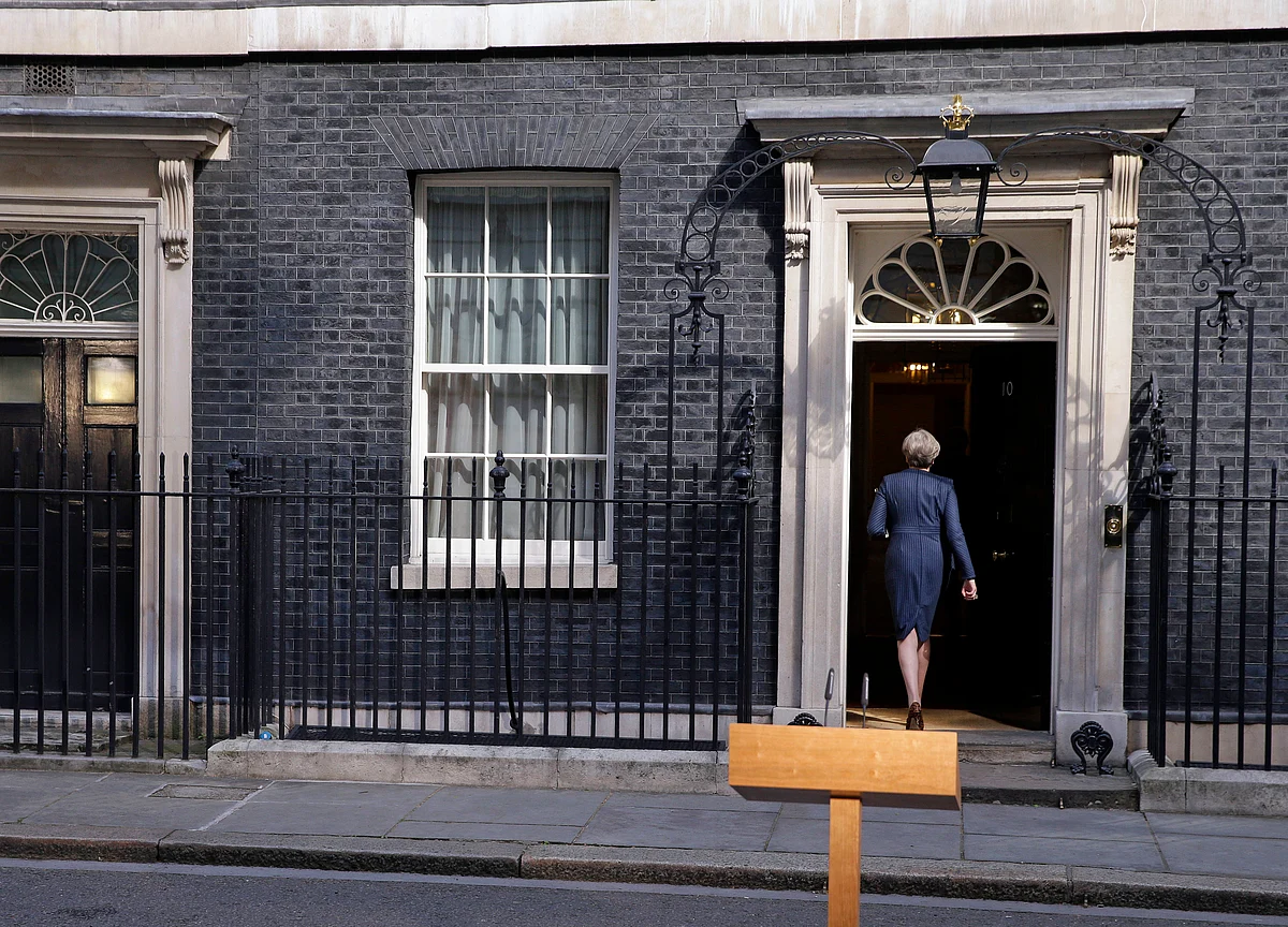 The Downfall of Theresa May, the Prime Minister Broken by Brexit