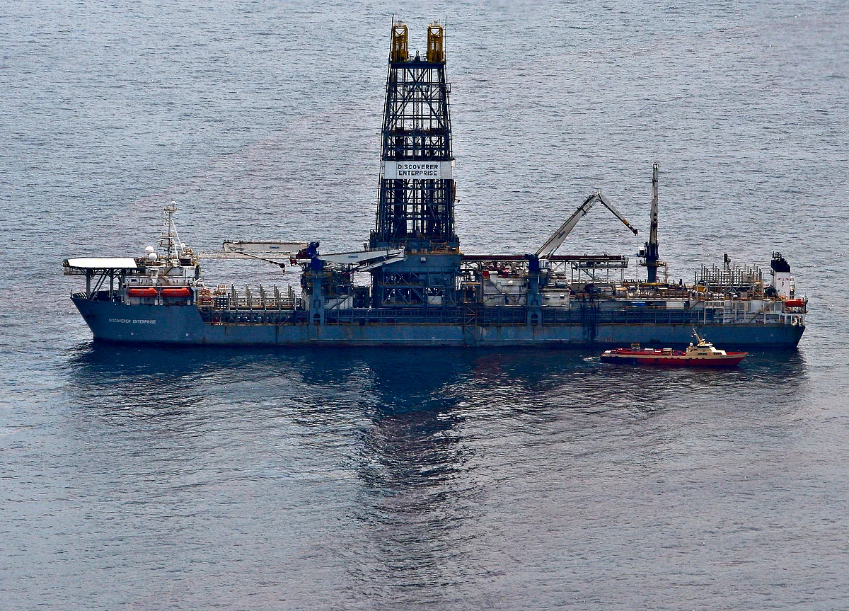 BP Pays to Avoid Verdict Against `Big, Out-of-Town Oil Company'
