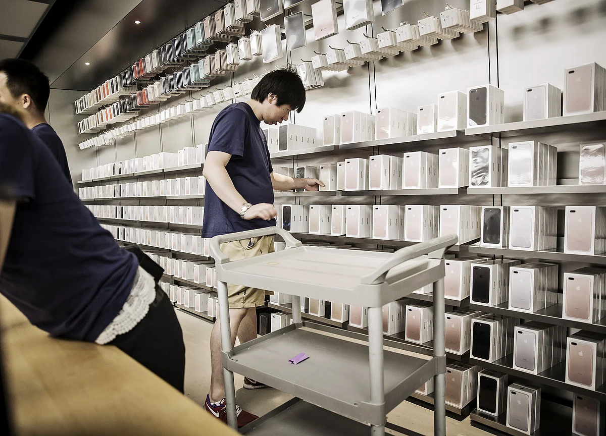 iPhone Ban in China May Push Apple, Qualcomm Toward Settlement