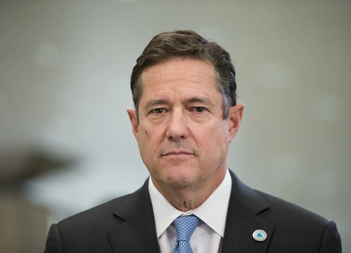 Staley's Whistle-Blower Hunt Places Barclays Tenure at Risk