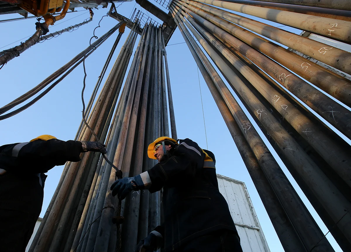 Stocks Slide, Bonds Advance With Oil After Attack: Markets Wrap