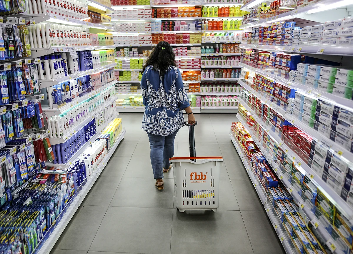 Amazon Partner in India Slumps to Record Low in Bond Market