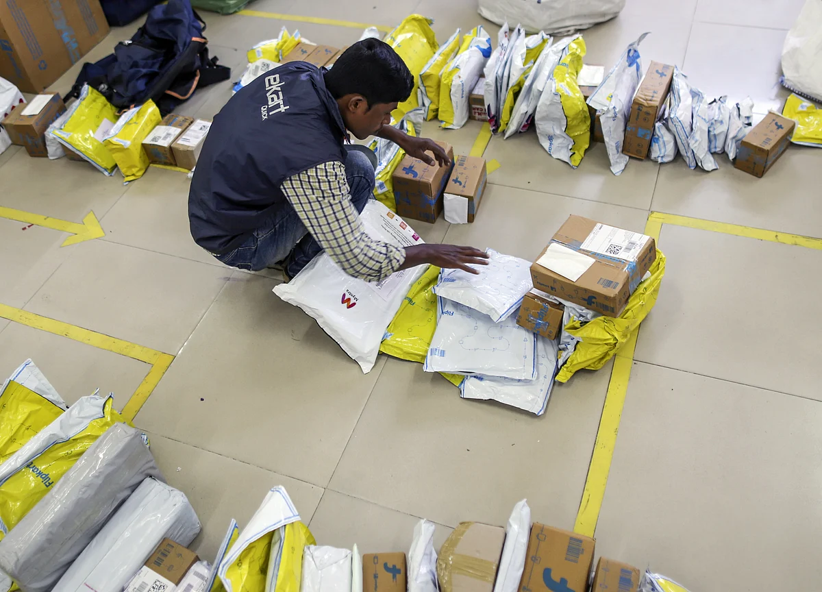 NCLAT To Hear Online Vendors’ Plea Against CCI’s Order On Flipkart