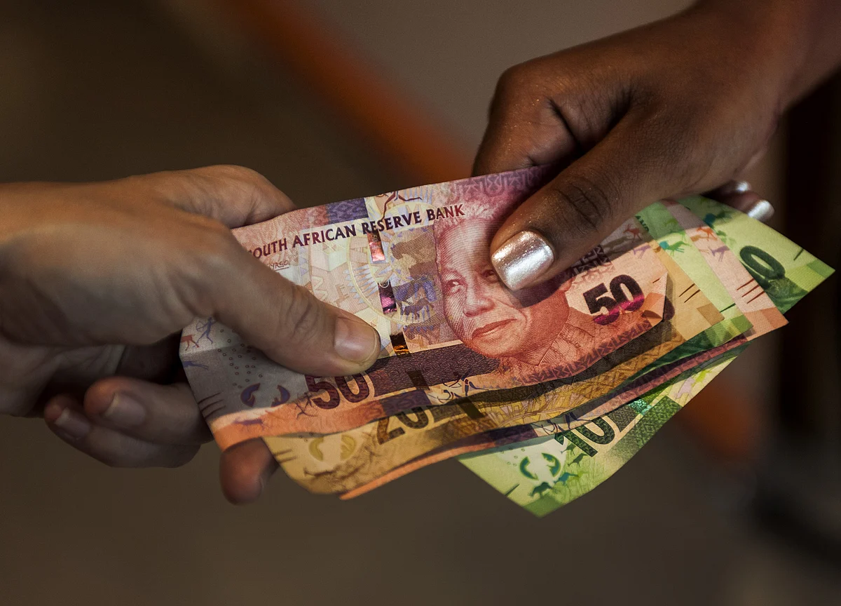 Gasoline Pushes South Africa's Inflation to 10-Month High