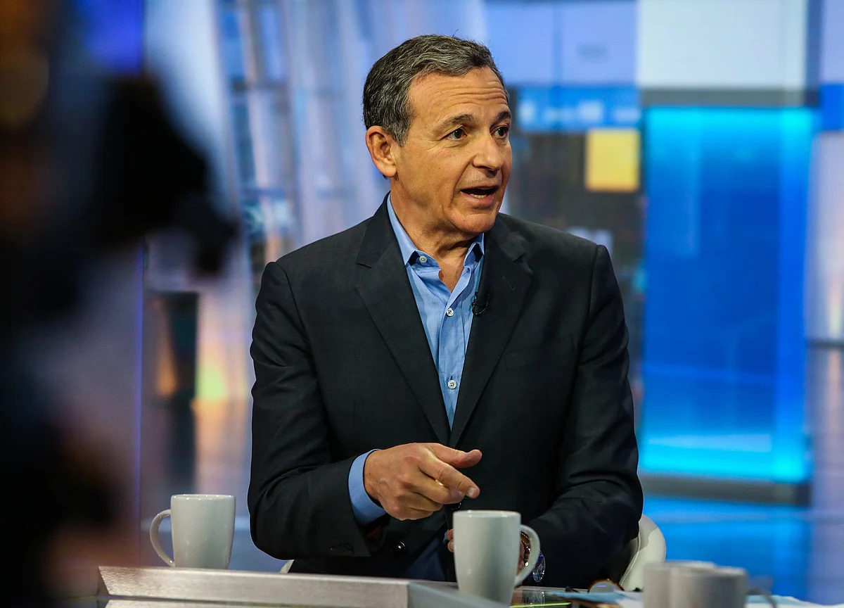 Disney's Iger Quits Apple Board as Streaming Rivalry Heats Up