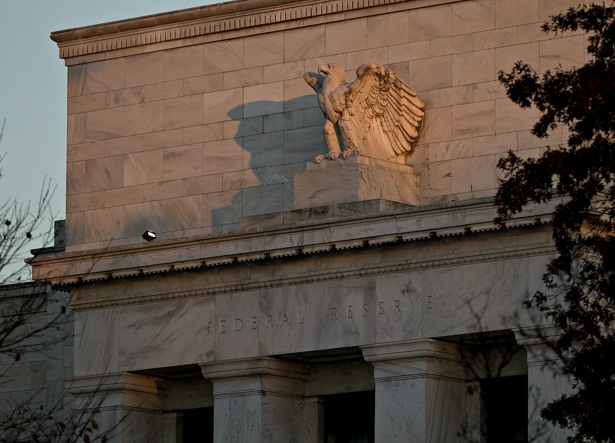 Fed Seen Signaling Cut by Losing Patience: Decision-Day Guide