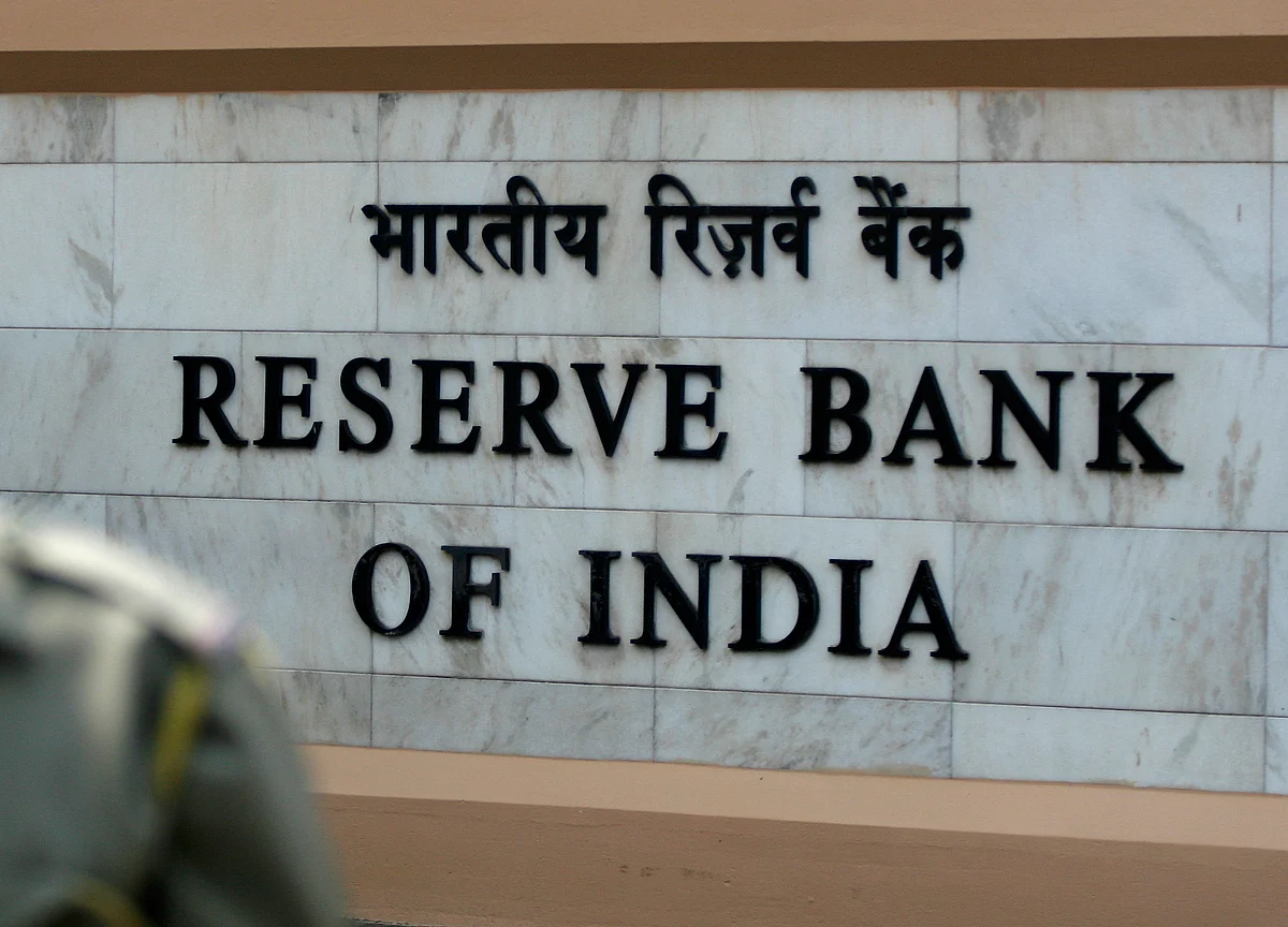 India Assets Buck Asia Losses as Weaker GDP Spurs Rate-Cut Bets
