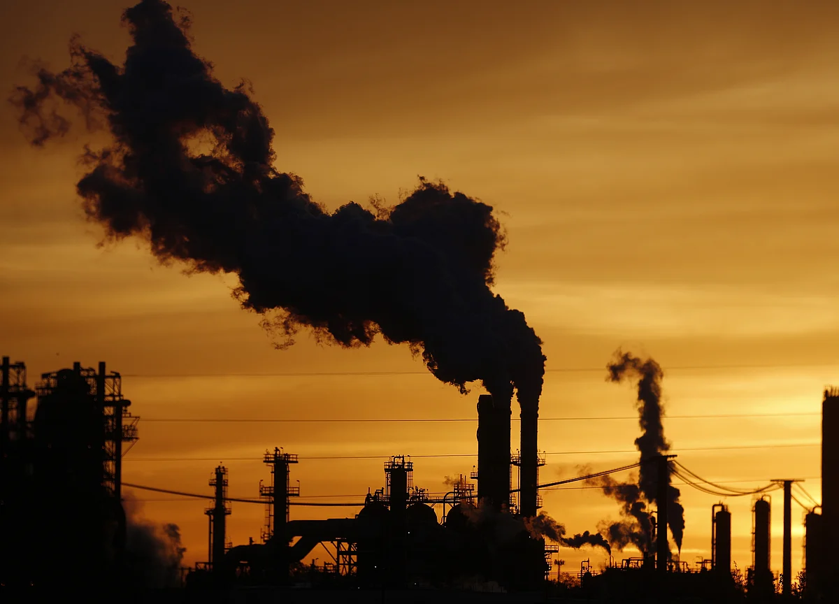 Sulfur Is the Oil Industry’s Other Problem