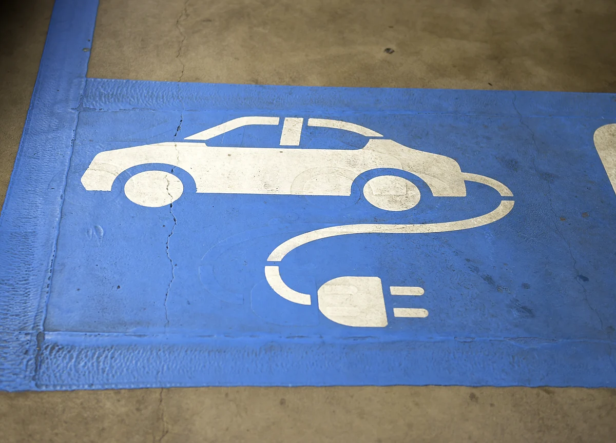 The Real Reason You’re Not Driving an Electric Car